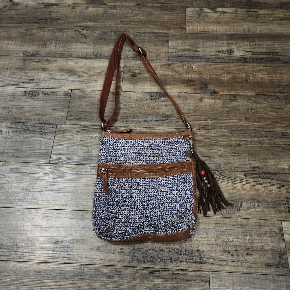 The Sak Crochet cross body blue and brown bag purse 2593